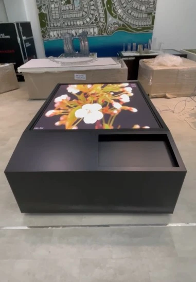 P1.9 customized indoor LED screen showcasing flower arrangement