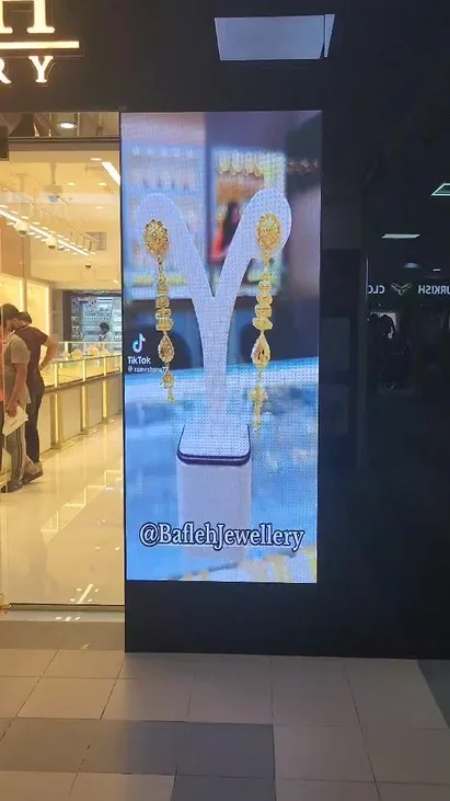 Indoor advertising LED display showing jewelry designs